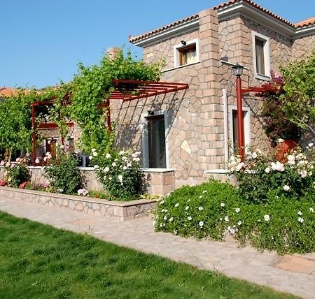 Molivos Castle Apartments ميثيمْنا المظهر الخارجي الصورة