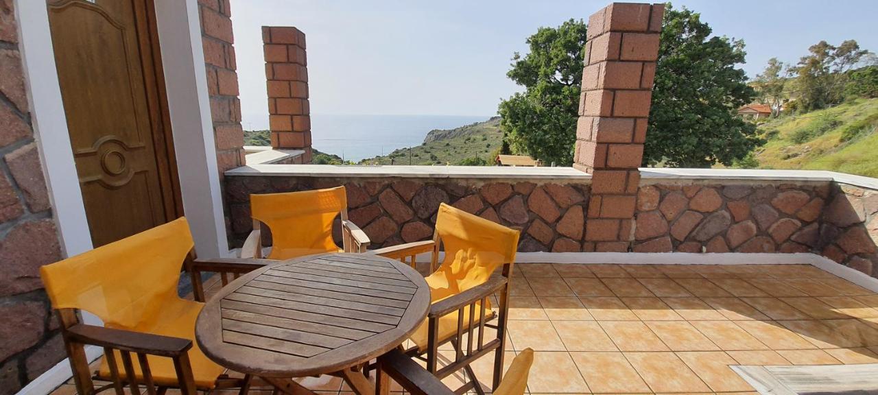 Molivos Castle Apartments ميثيمْنا المظهر الخارجي الصورة