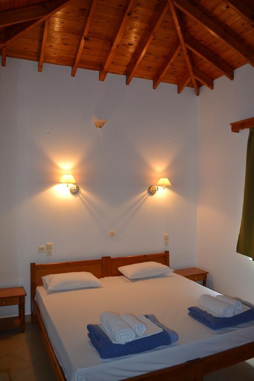 Molivos Castle Apartments ميثيمْنا المظهر الخارجي الصورة